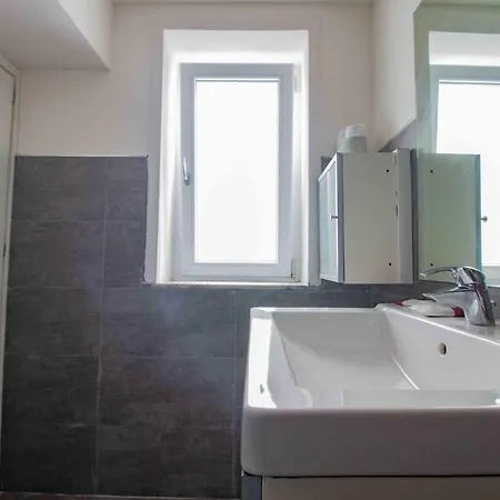דירה Holiday Houses Napoli נאפולי