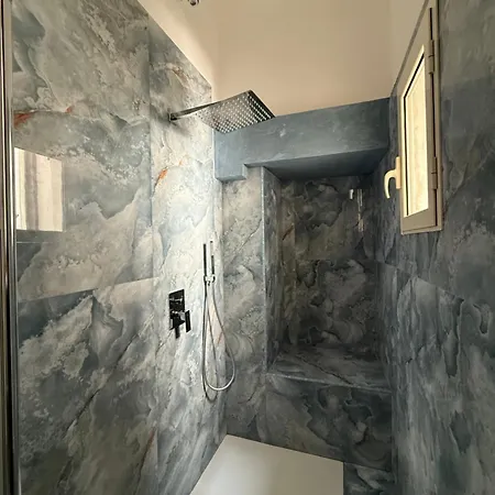 Appartamento Holiday Houses Napoli *