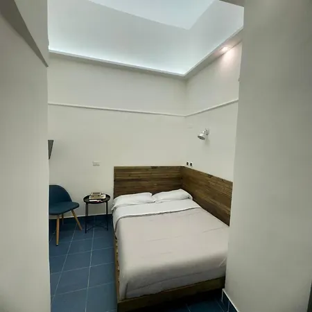 Holiday Houses Napoli Appartamento